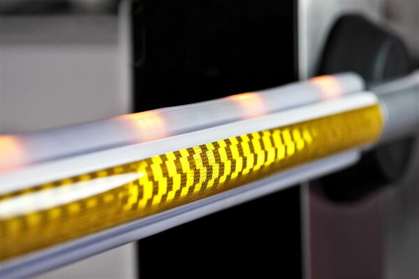 SNAP - CARDIN professional barrier , Streap led bars on the bar